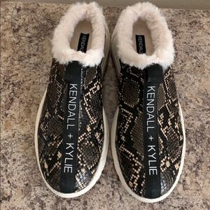 Kendall & Kylie Black Snakeskin Faux Fur Sneakers